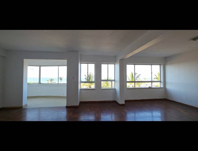 4 BEDROOM FLAT FOR SALE IN NORTH BEACH